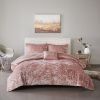 VelvetDream Felicia Comforter Set
